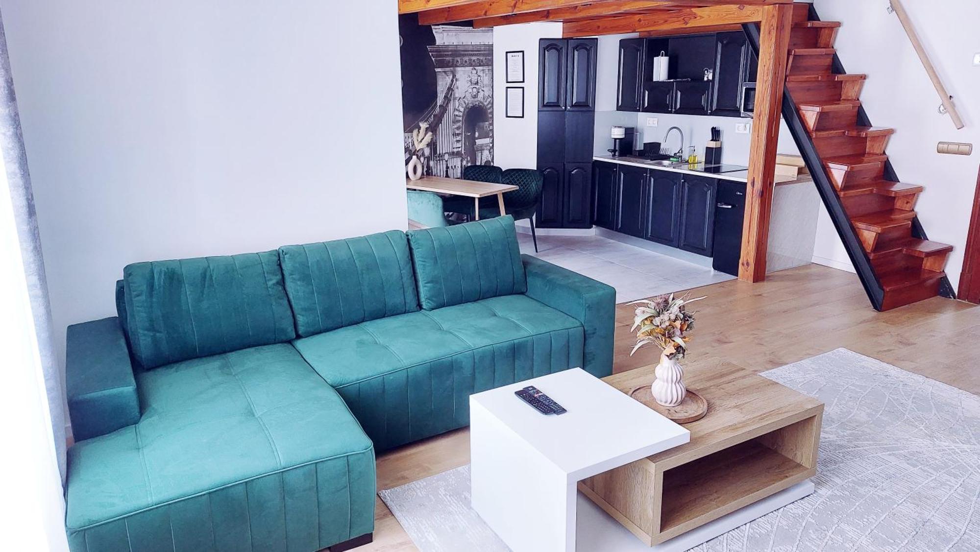 Square 16 Apartman - Absolutely Central Location With Self Check In Szombathely Esterno foto